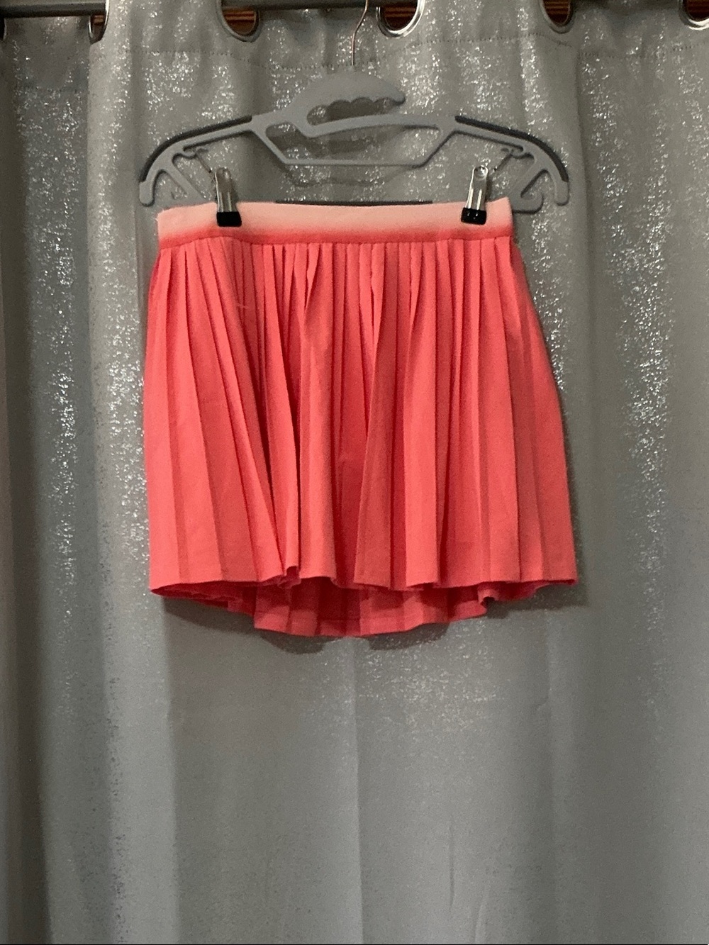 Athleta Coral Pink Pleated Skater Skirt